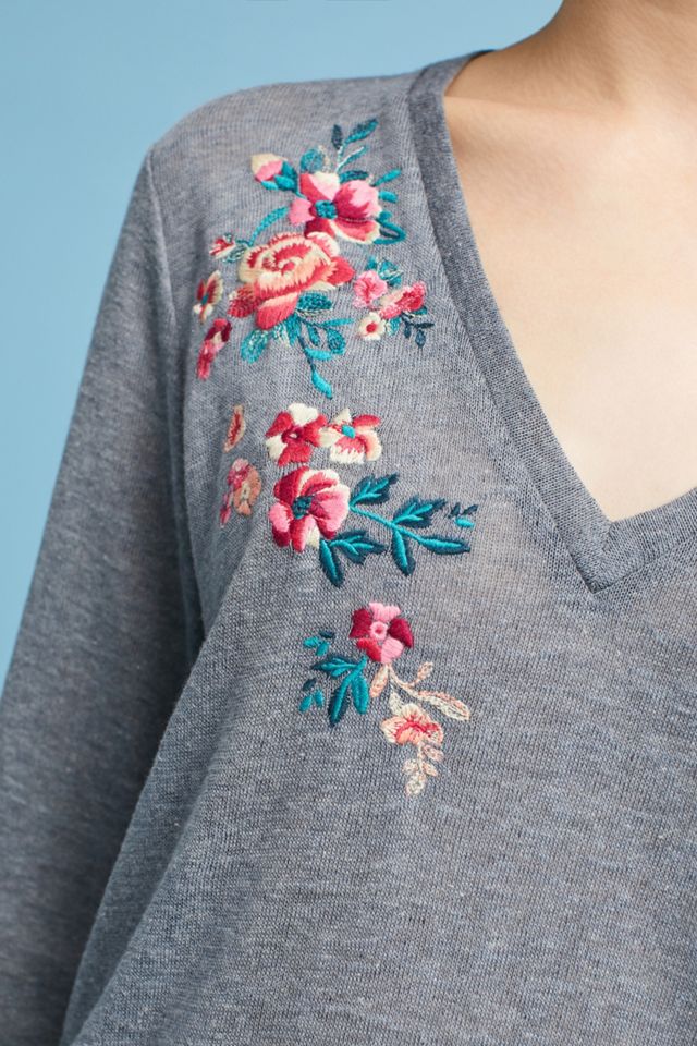 Twining V-Neck Tee #3