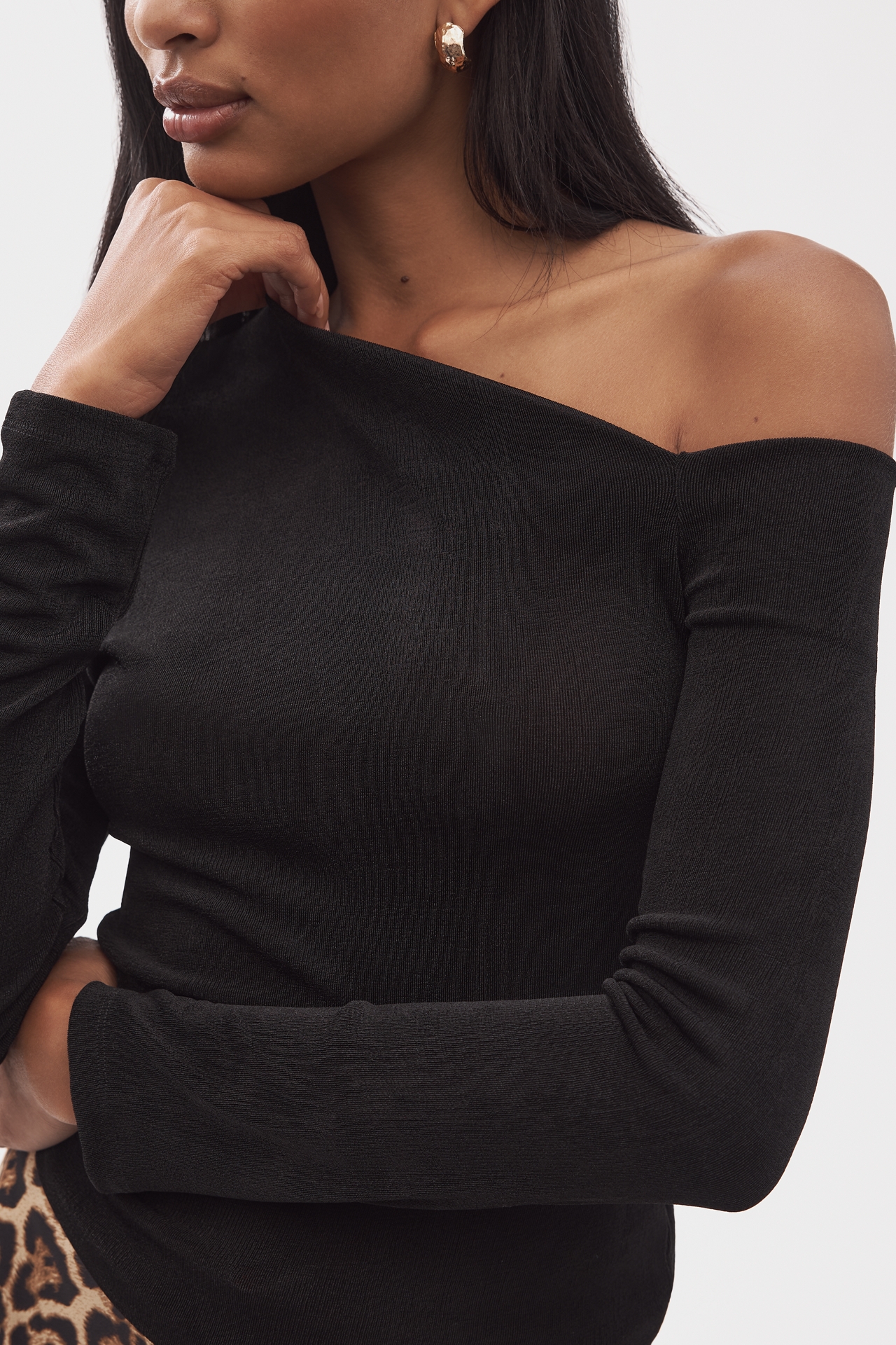 Endless Rose Long-Sleeve Asymmetric Shoulder Top