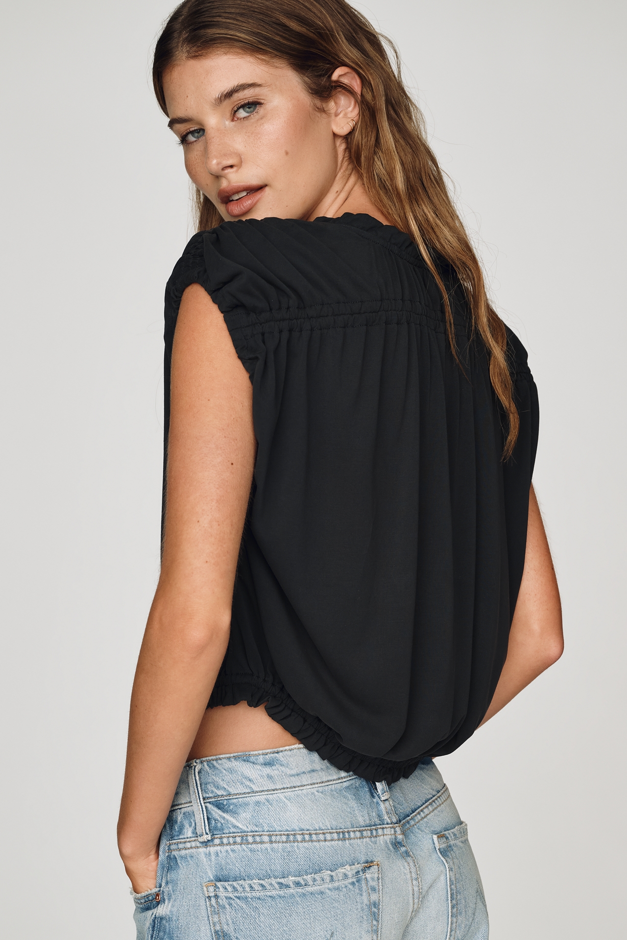 By Anthropologie Silken Cropped Button-Front Blouse