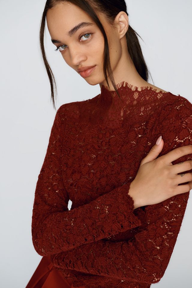 Top in Pizzo con Scollo a Barca Maeve #1