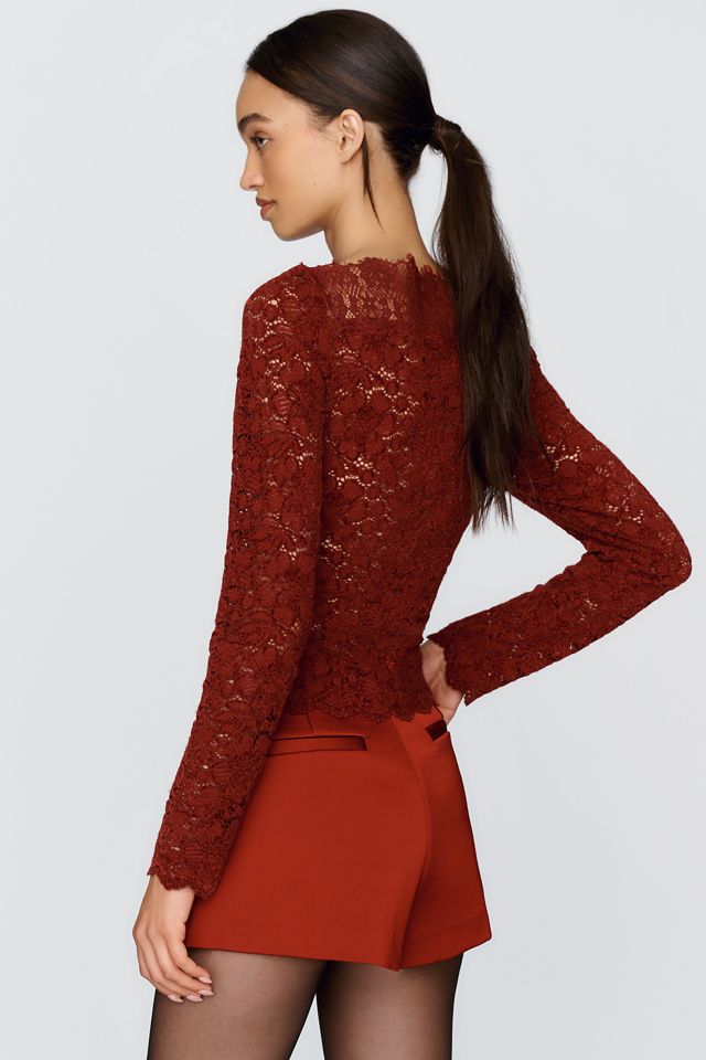 Top in Pizzo con Scollo a Barca Maeve #2
