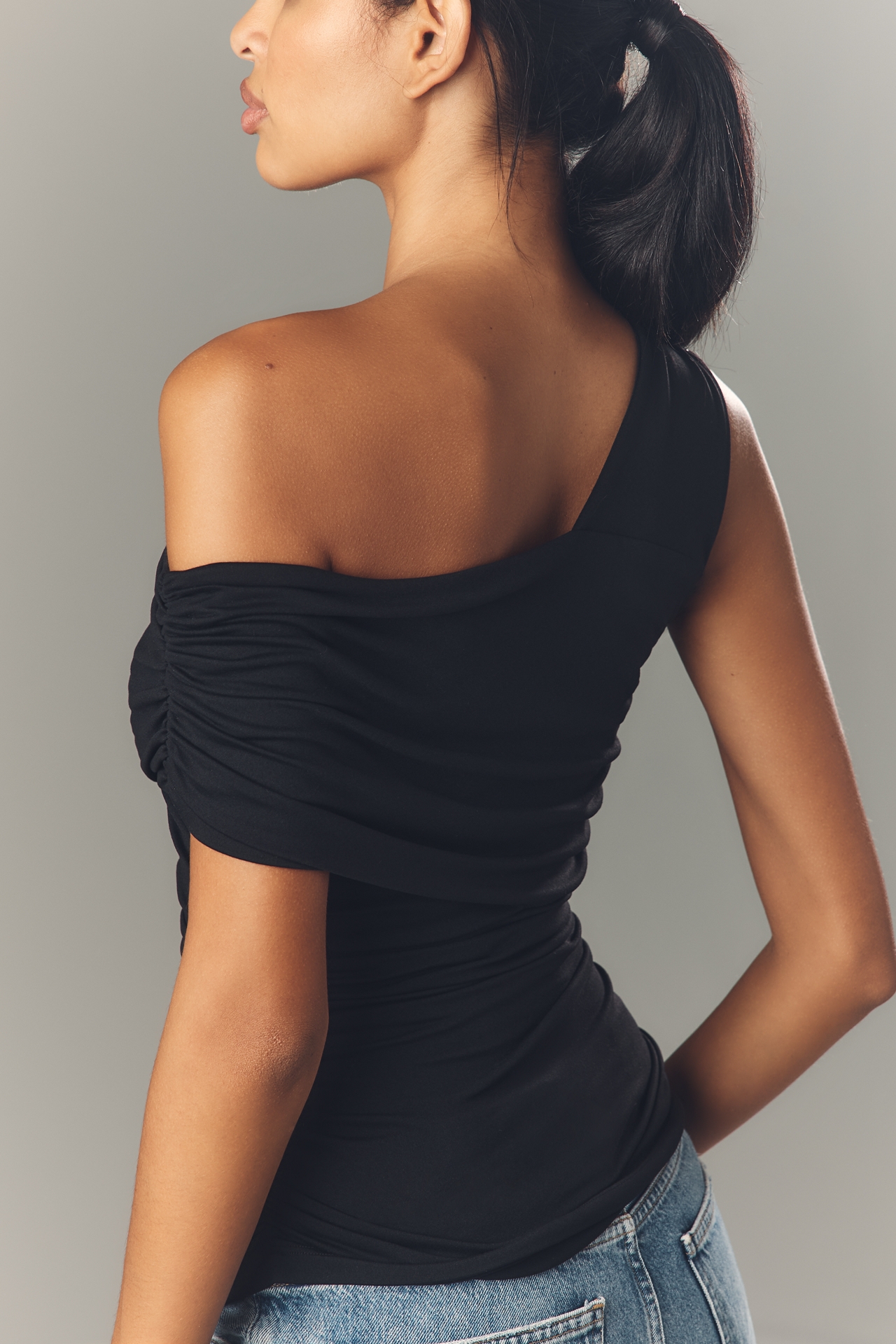 Susana Monaco Off-Shoulder Ruched Tank Top