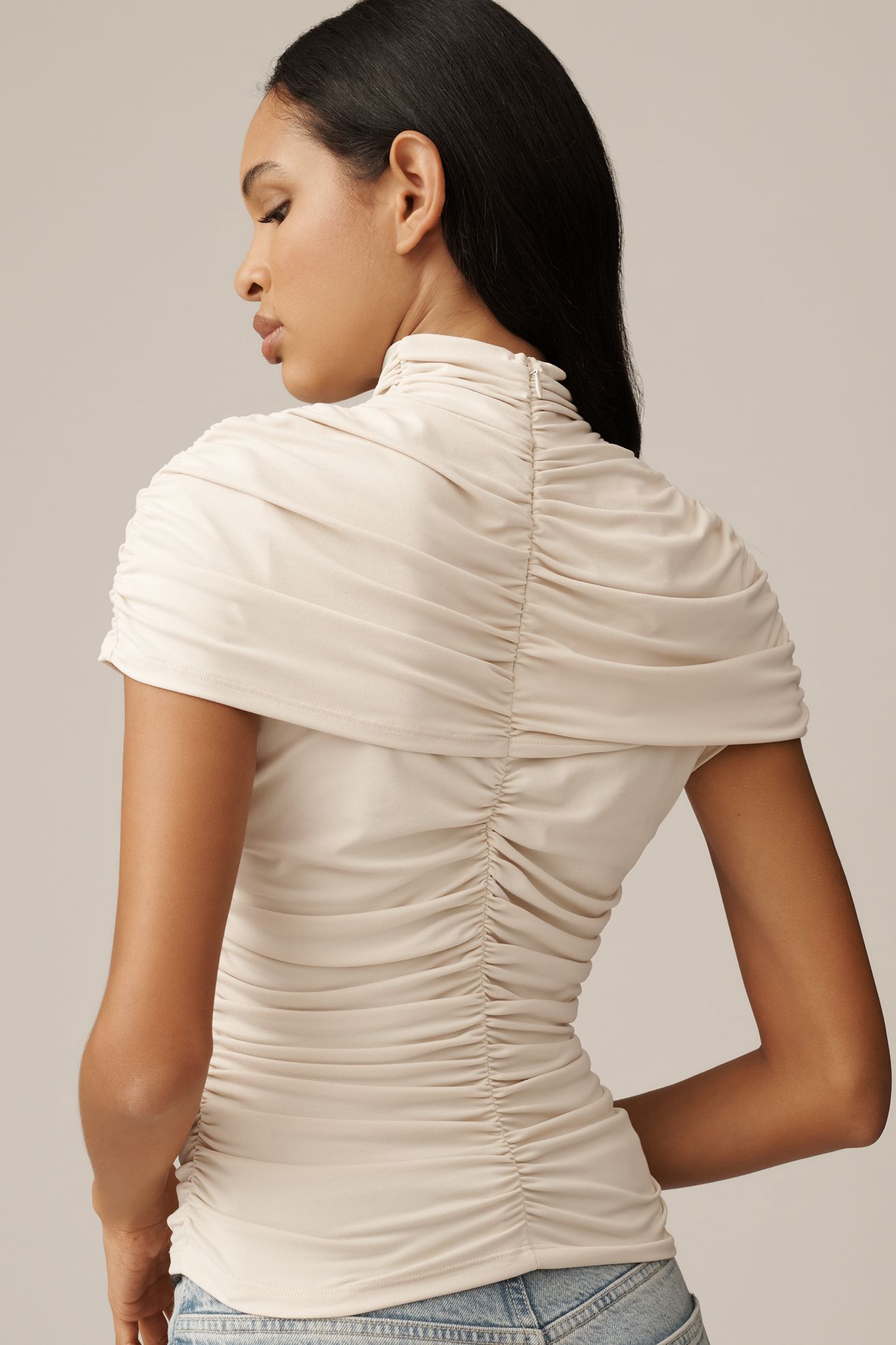 Susana Monaco Short-Sleeve Mock-Neck Ruched Top