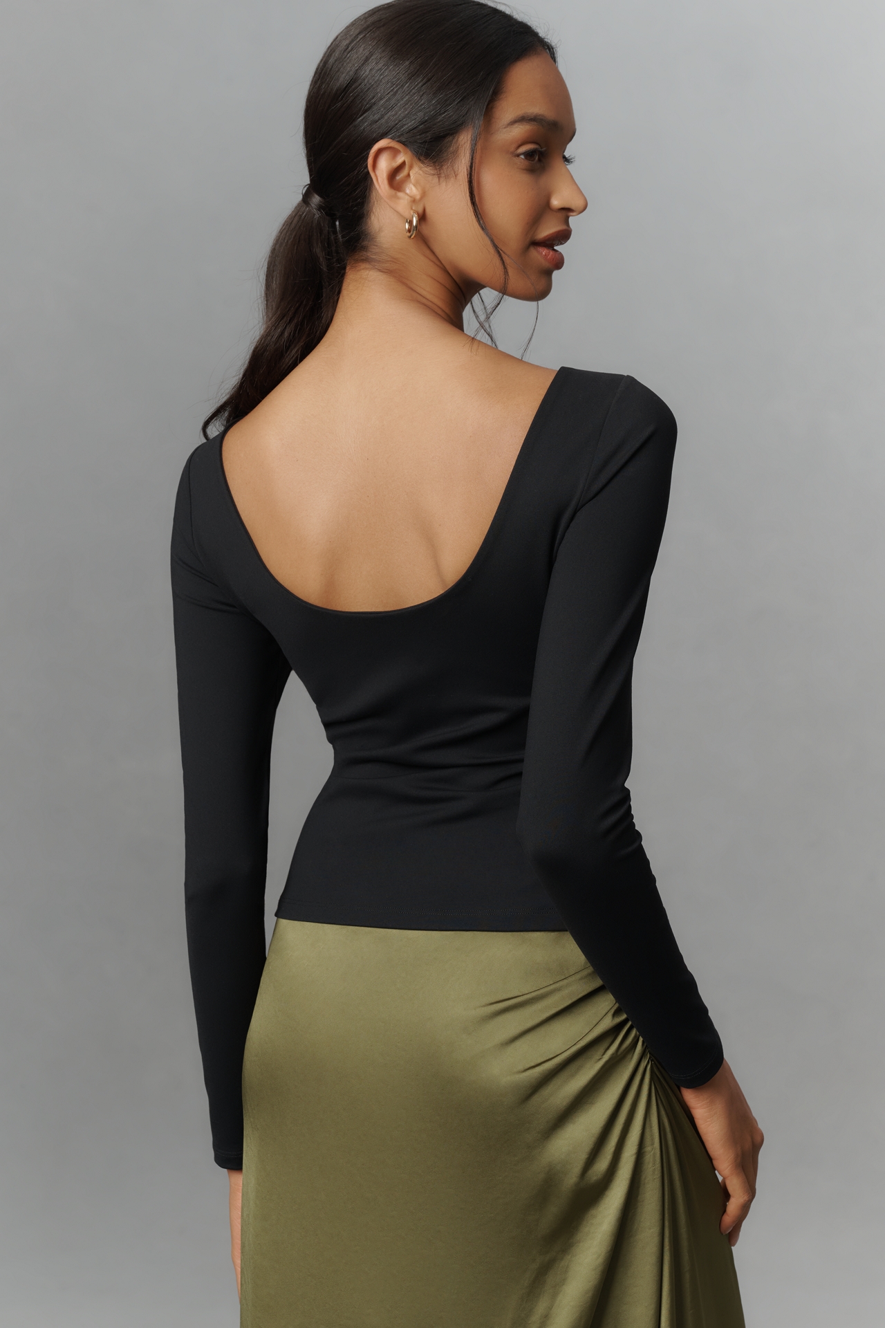 Susana Monaco Long-Sleeve Scoop-Back Top