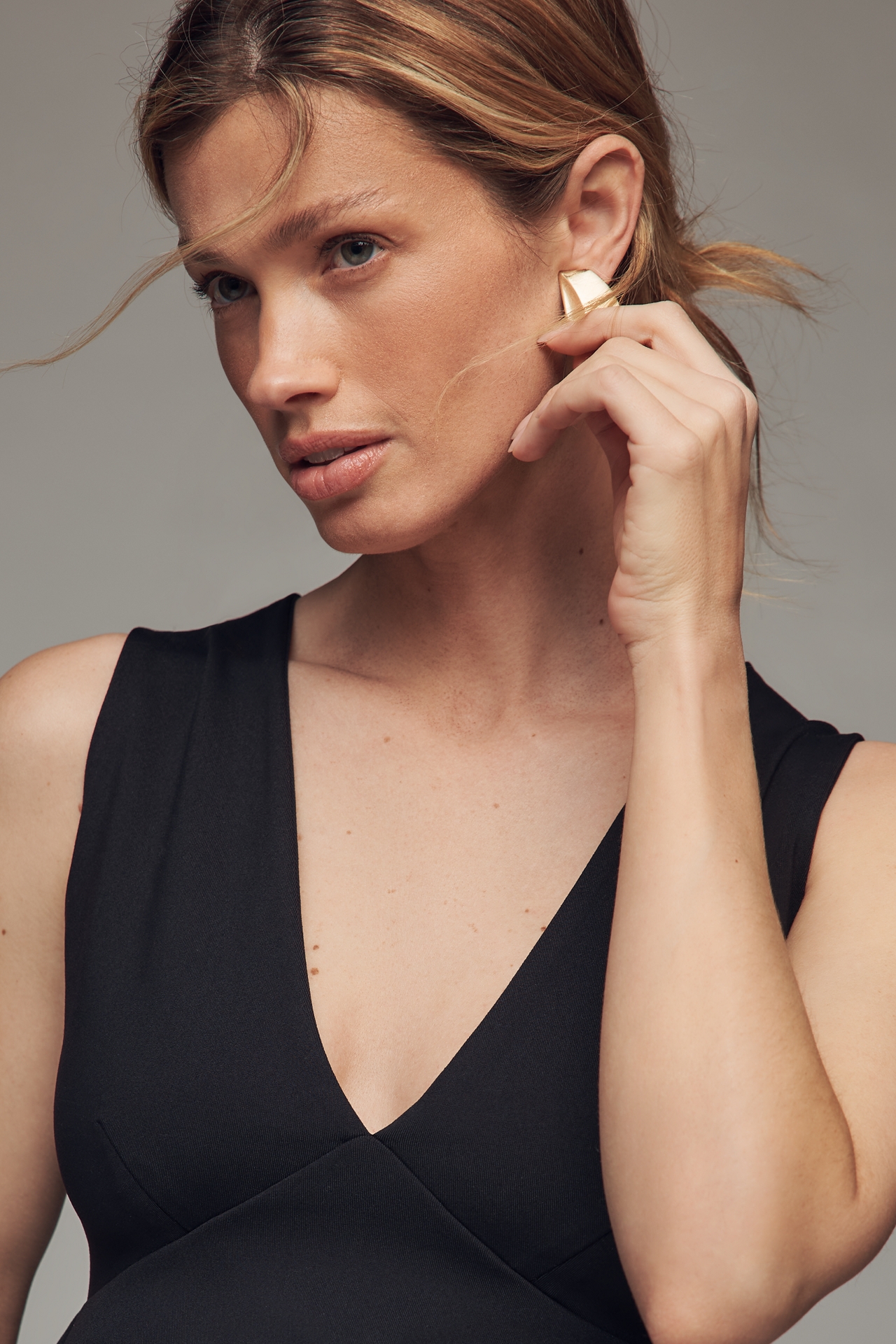 Susana Monaco V-Neck Double-Layer Tank Top