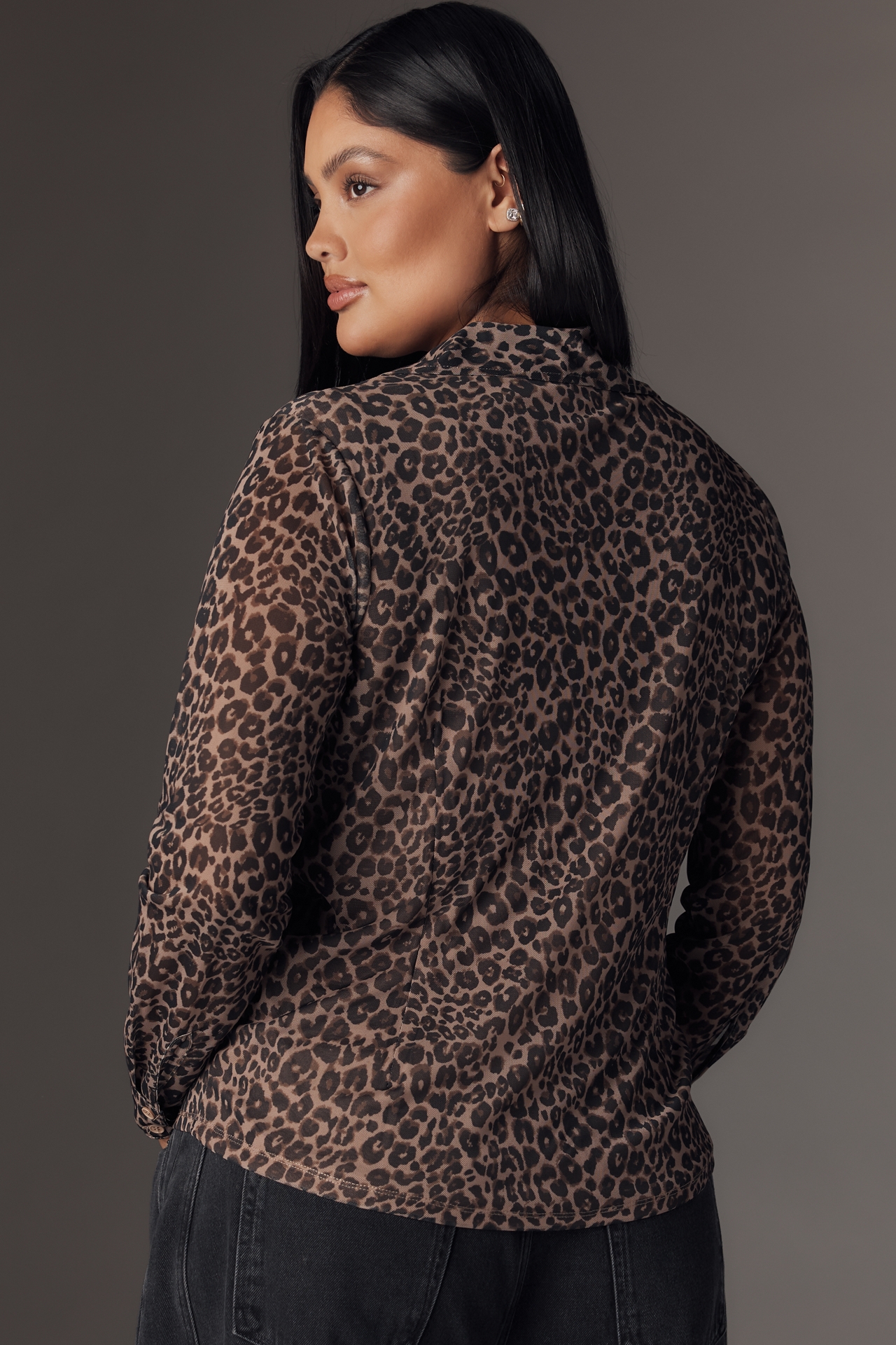 Sanctuary Plus Fitted Buttondown Top