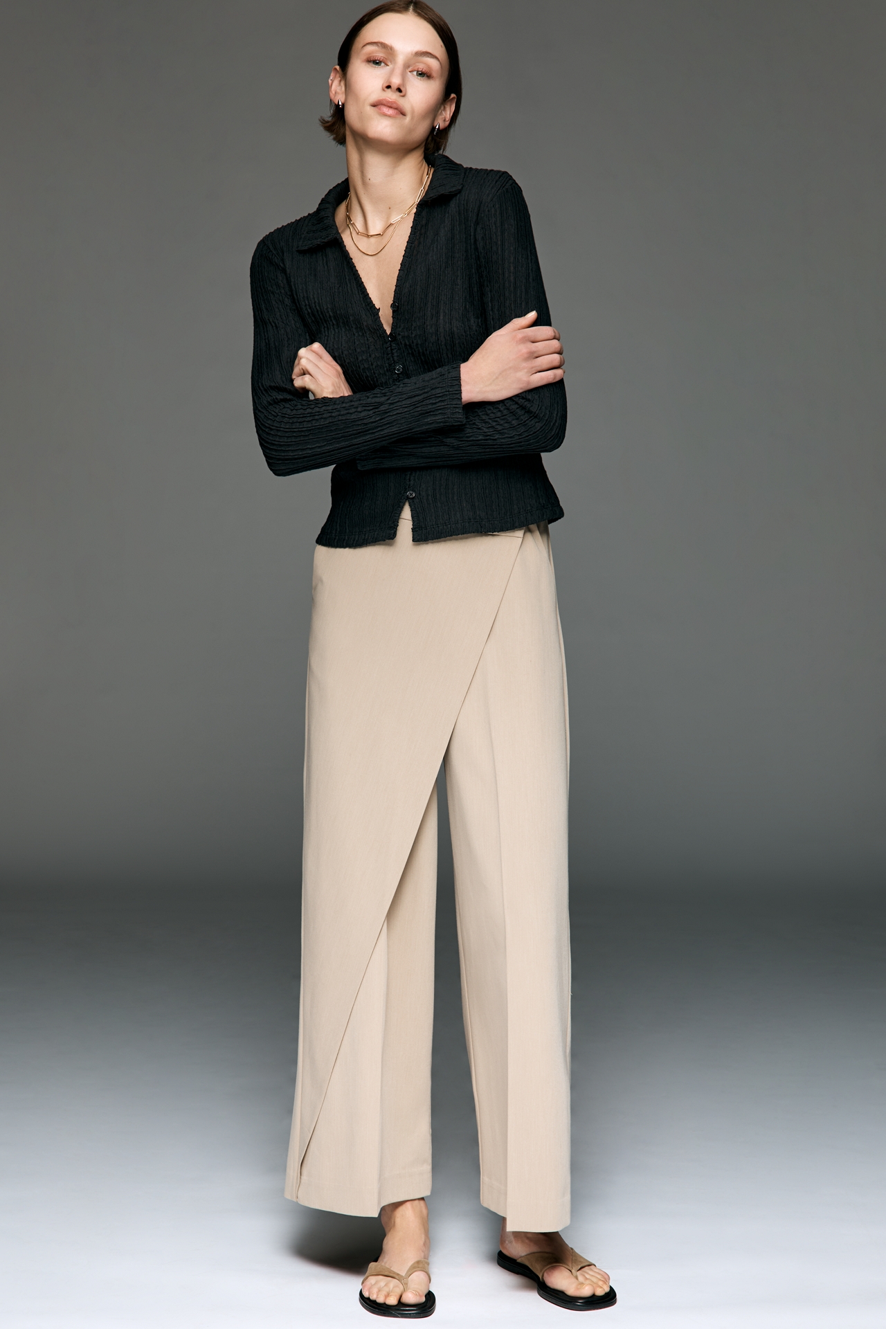 Sanctuary V-Neck Buttondown Top