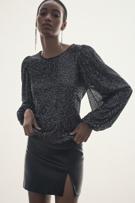 Flat White Sequin Top In Grey
