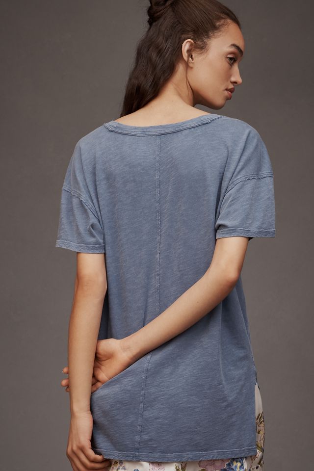 Le T-shirt Jordyn en Coton Slub Surdimensionné Parfait par Pilcro : Édition Col en V #1