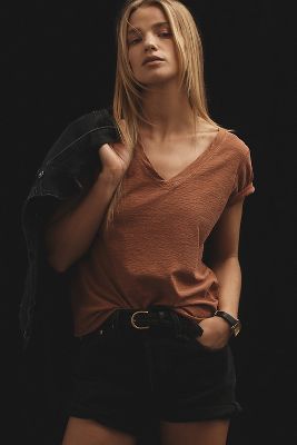 Le T-shirt Bennie Slim Col Rond en Coton-Slub par : Édition Col en V en Brown taille: XS chez Anthropologie - Pilcro - Modalova