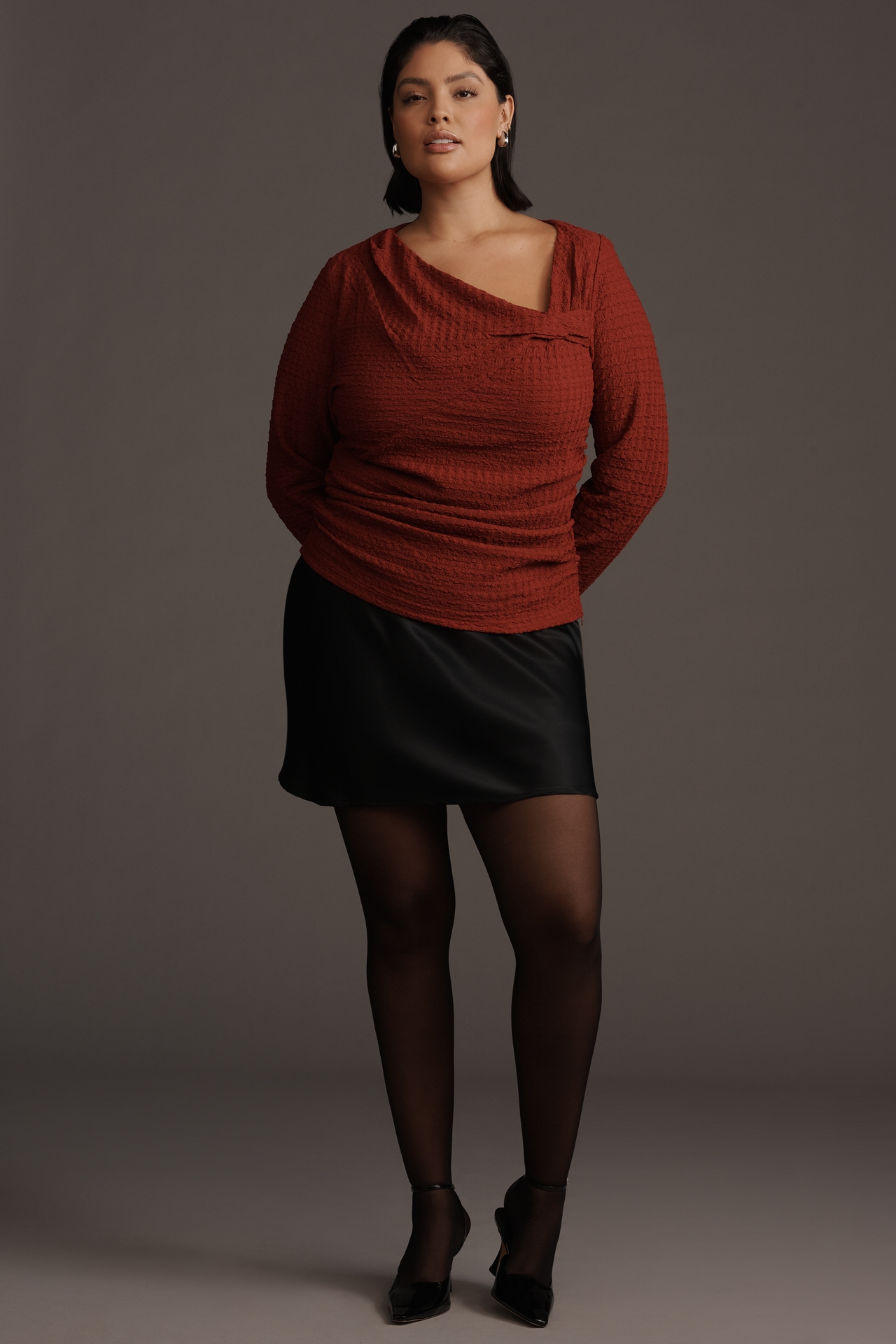 SOVERE Solstice Long-Sleeve Asymmetric Top