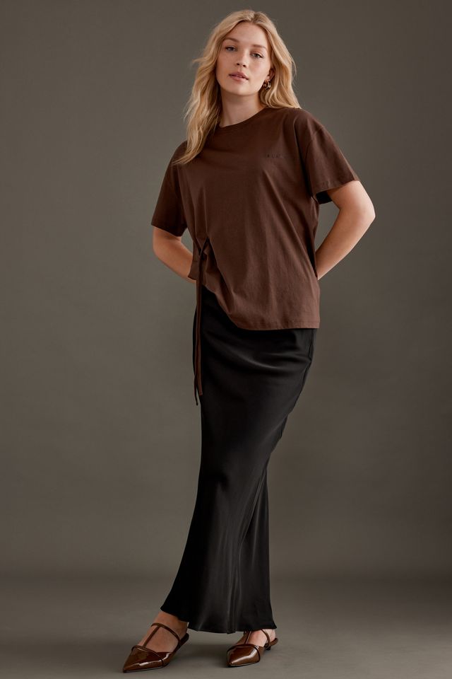 Camiseta Blanche con Detalle de Corbata #1