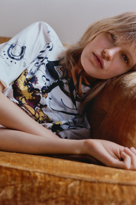 Maeve The Corey Short-sleeve Boxy Tee By : Printed Souvenir Edition In White
