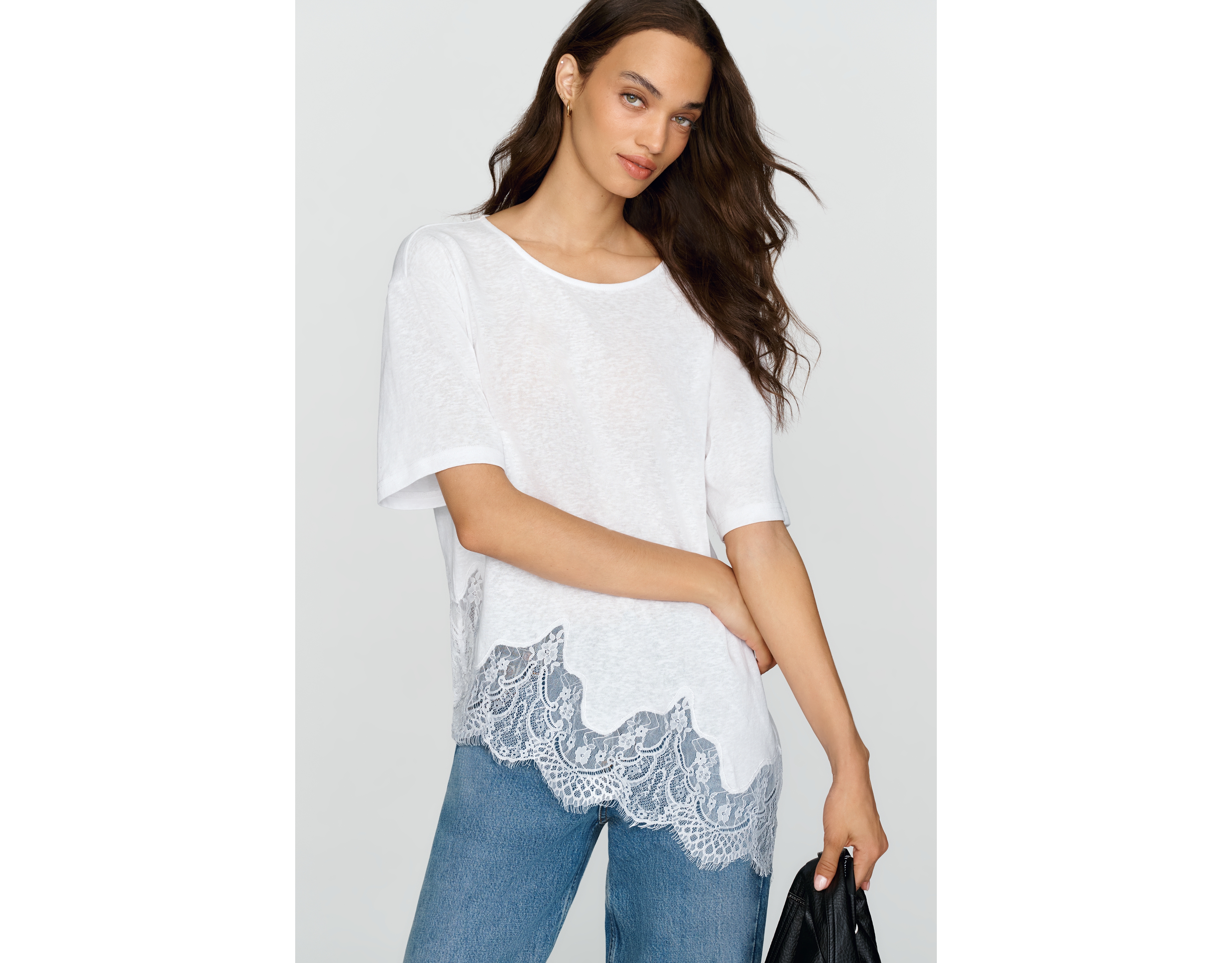 RAISONNEL 100% Cotton Asymmetric Lace Tee