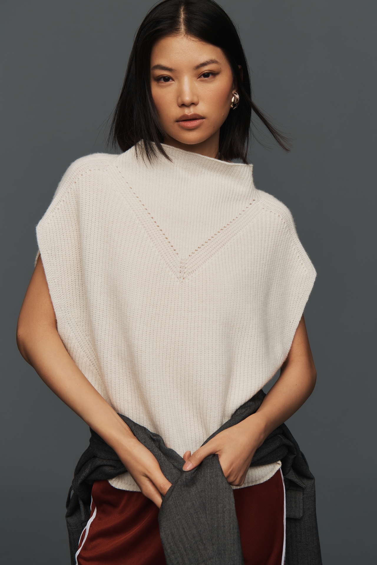 The Enza Oversized Ribbed Cashmere Sweater Vest