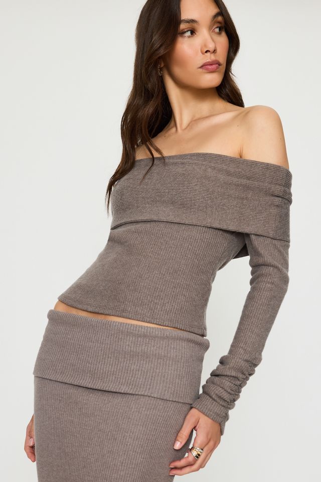 Feners Caricia Off-The-Shoulder Knit Top #2