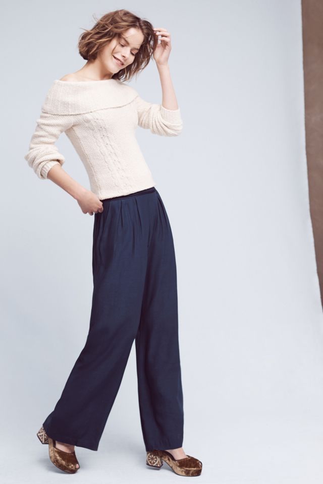 Neves Off-The-Shoulder Pullover #2