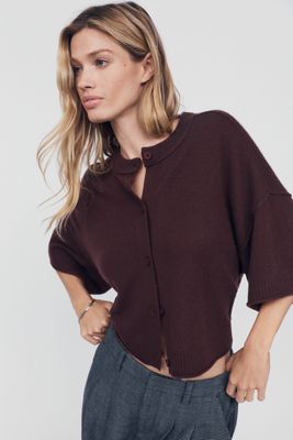 The Goldie Crew-Neck Cashmere Jumper: Cardigan Edition