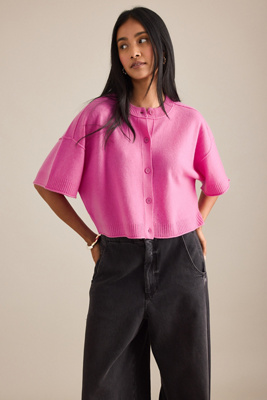 The Goldie Crew-Neck Cashmere Jumper: Cardigan Edition