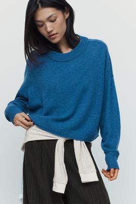 The Goldie Cashmere Long-Sleeve Crew-Neck Jumper