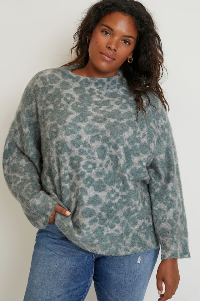 Taryne Spotted Sweater #5