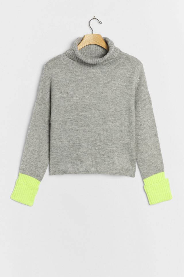 Paulina Crop Turtleneck Sweater #8