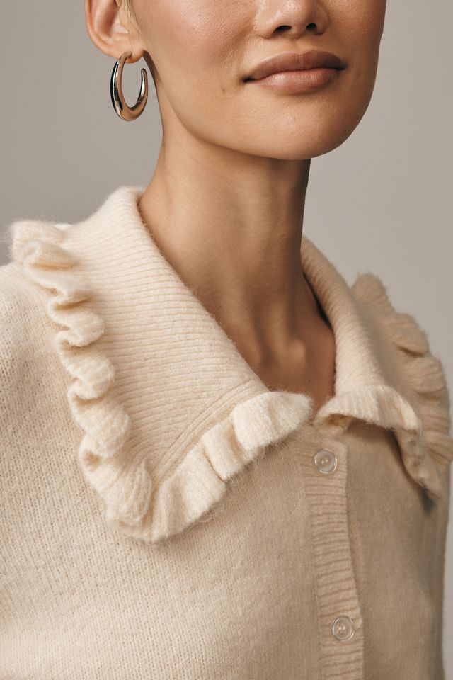 Self Contrast Ruffle-Collar Cardigan Sweater