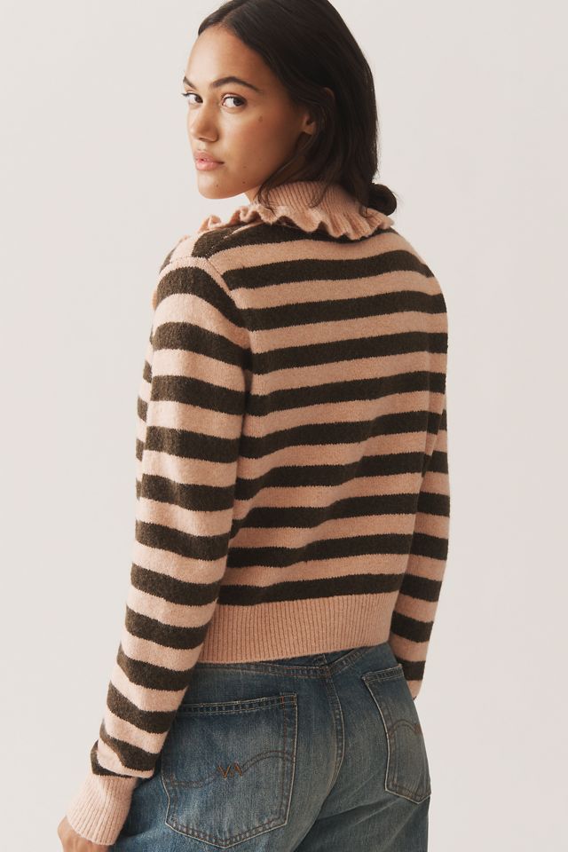 Self Contrast Ruffle-Collar Cardigan Sweater