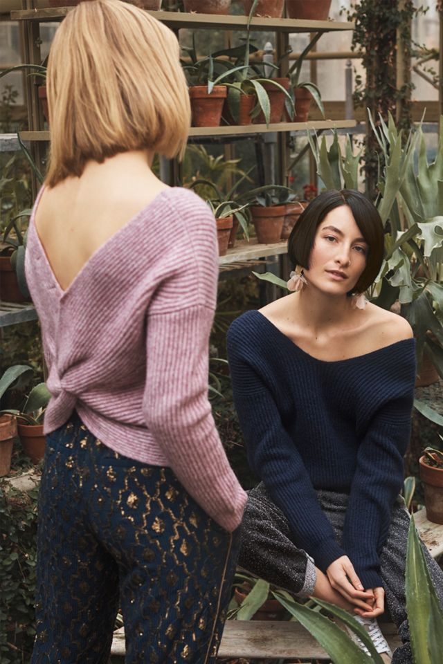 Ribbed Twist-Back Pullover #4