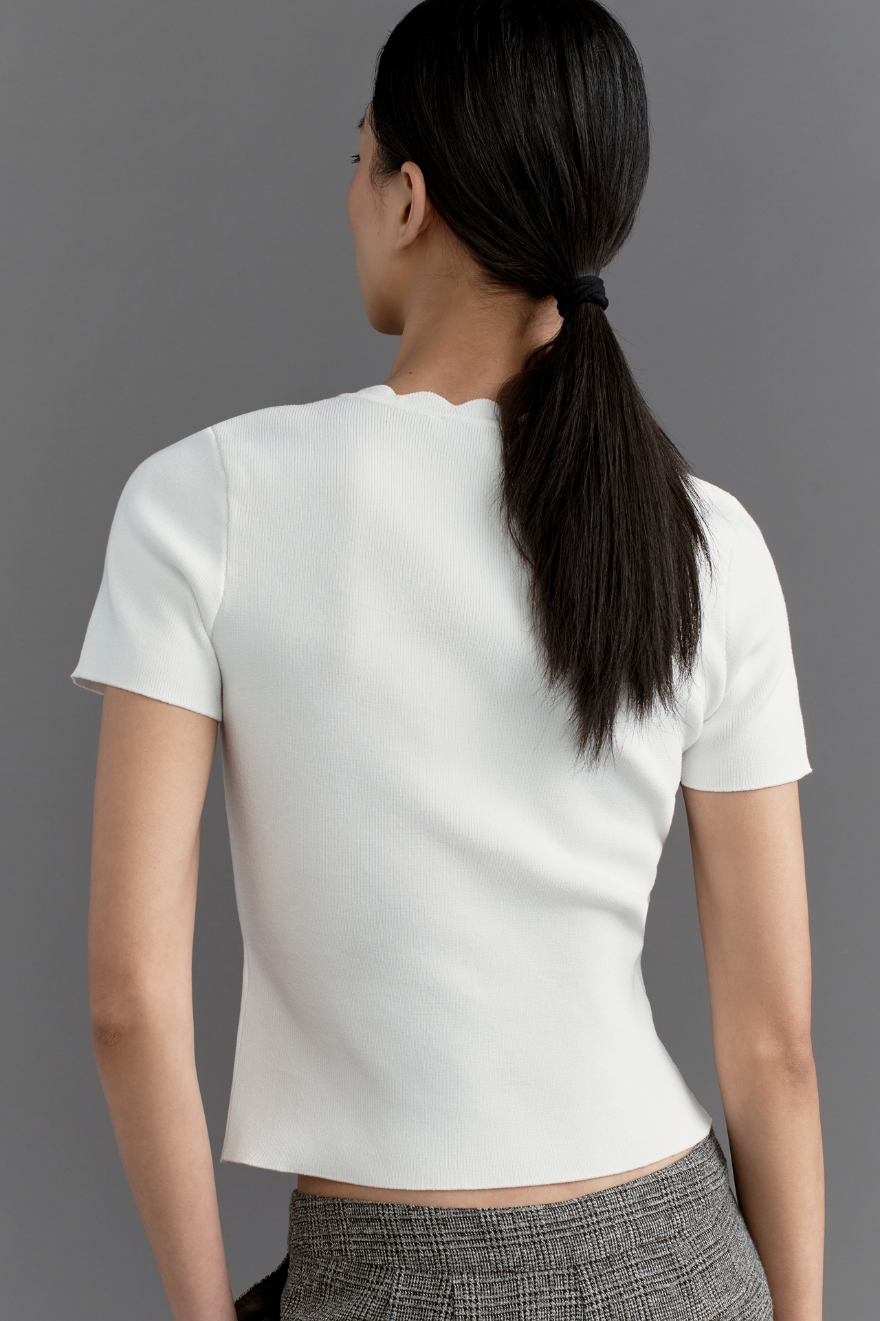 Endless Rose Scalloped Short-Sleeve Cardigan