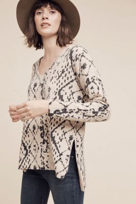 Speckled V-Neck Pullover