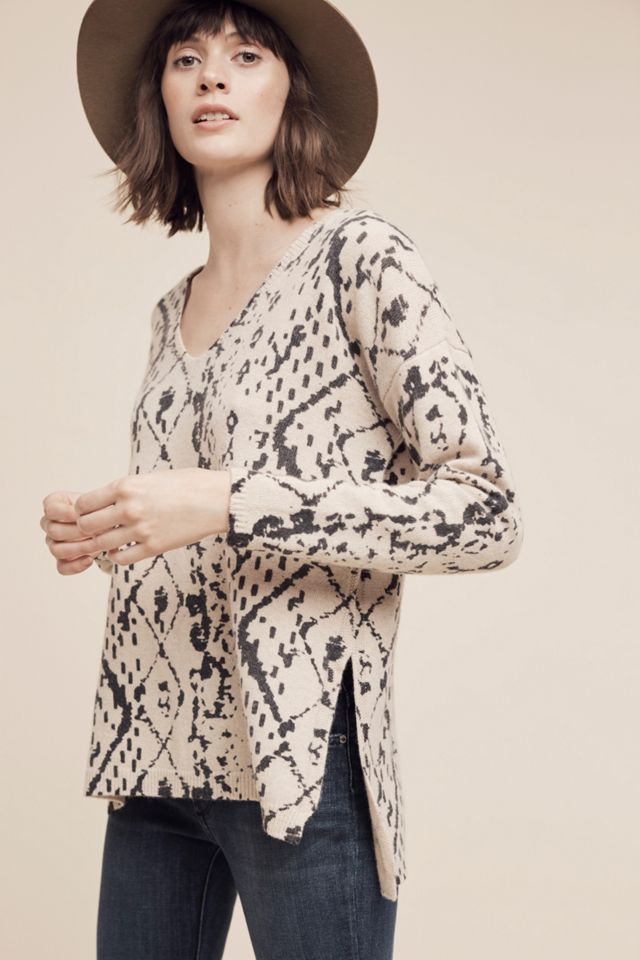 Speckled V-Neck Pullover