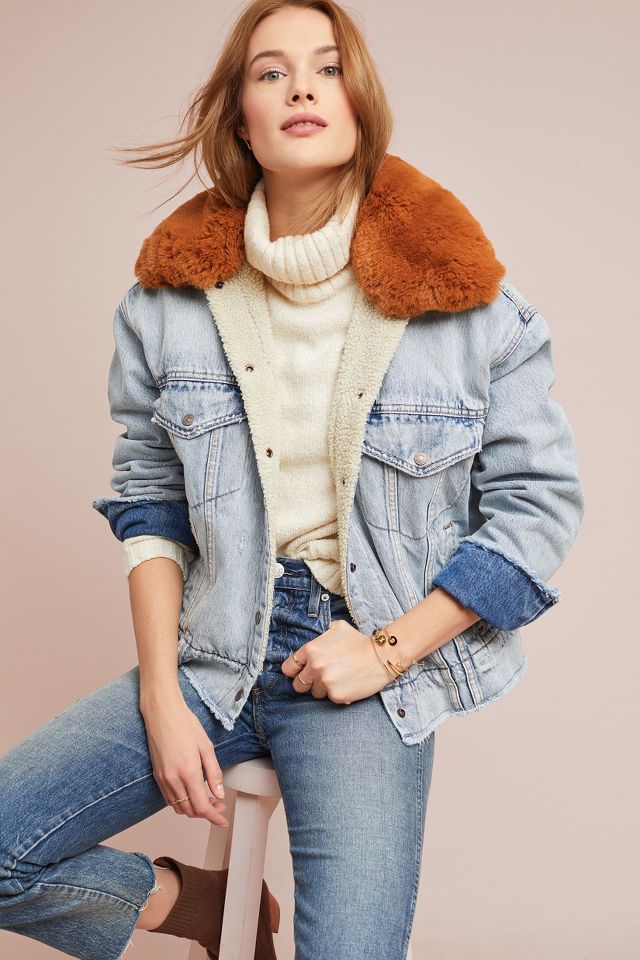 Levis jeans cheap jacket with fur