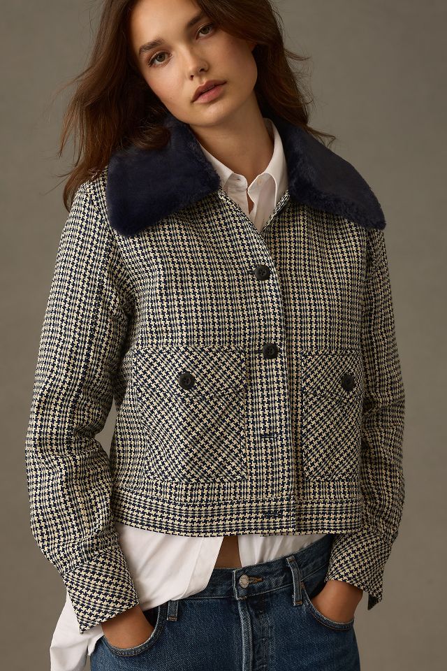 Tweed jacket with outlet fur collar