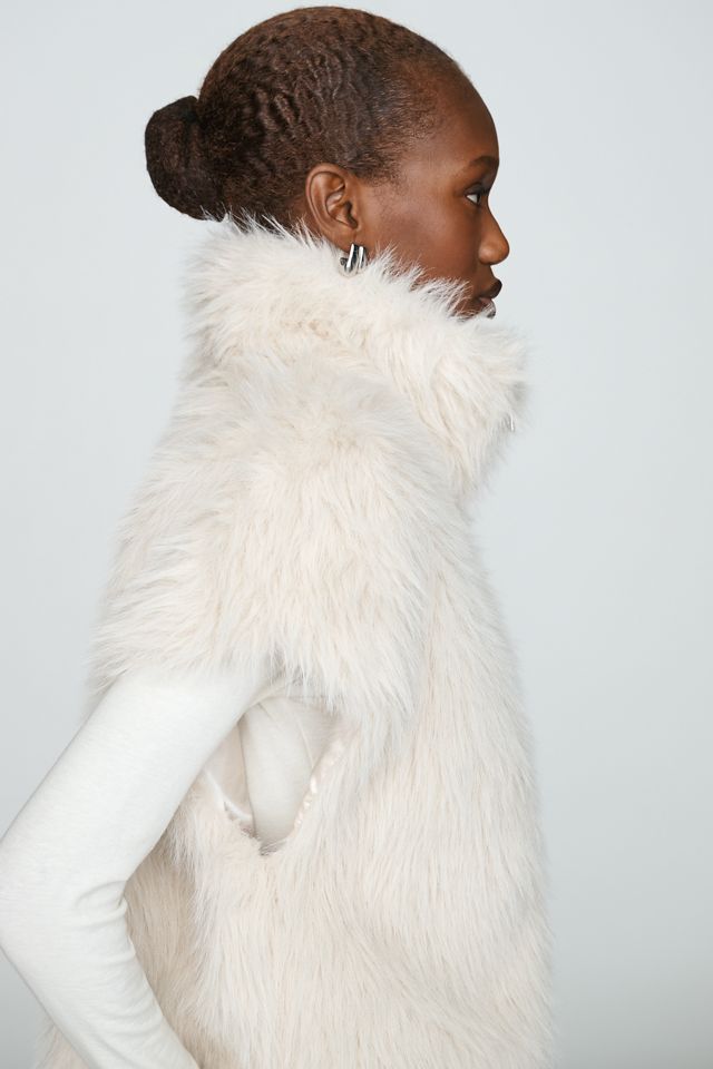 Sanctuary Faux-Fur Vest #4