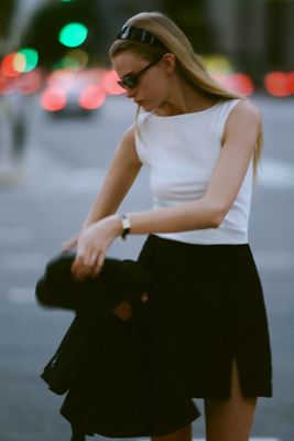 European Linen Stretch Mini Skirt