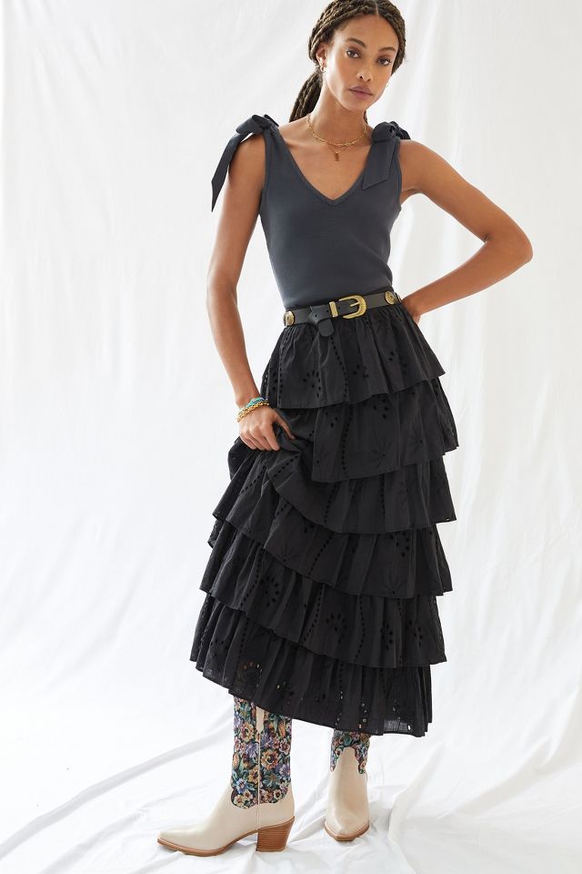 Tiered store ruffle skirt