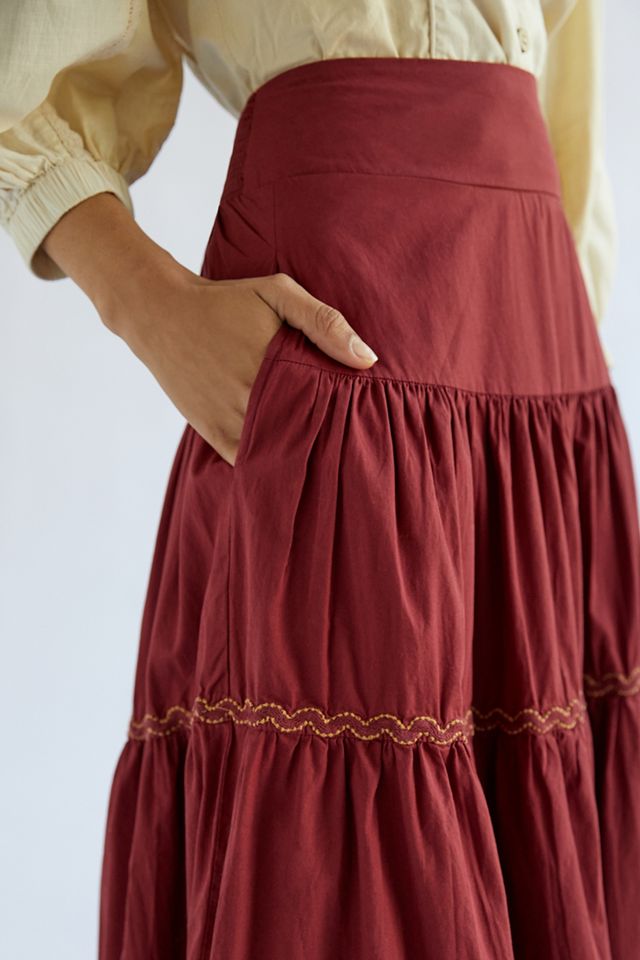 Tiered Lace Maxi Skirt