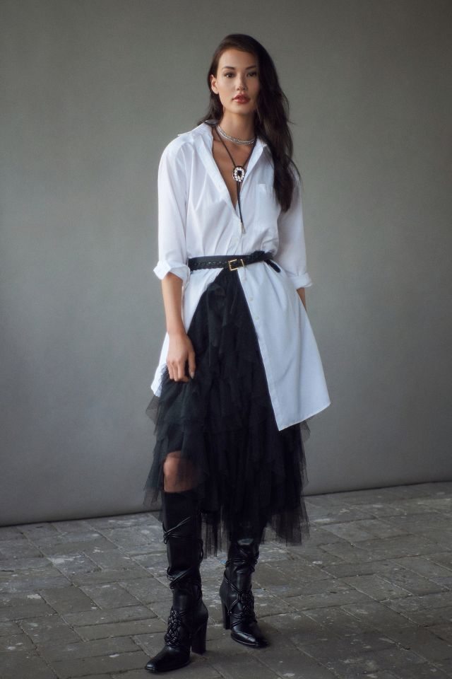 With a Long-Sleeved Black T-Shirt and a Tulle Maxi Skirt, 25 Outfits  That'll Inspire You to Blow the Dust Off Your Converse