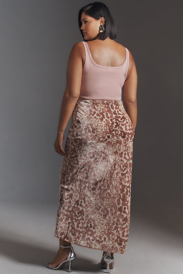 La Falda Larga Tilda: Edición de Terciopelo #6