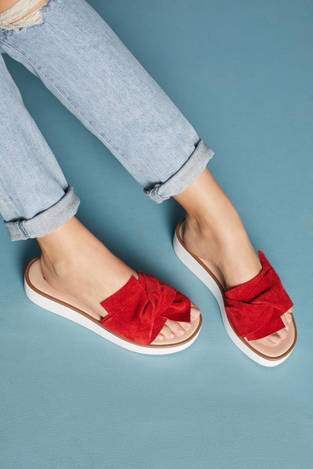 Seychelles Coast Slides