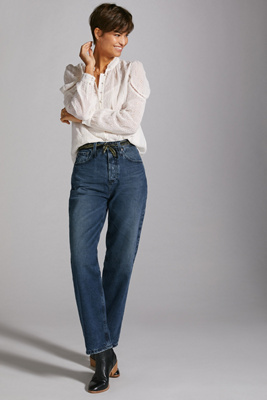 AG The Knoxx Relaxed Boyfriend Jeans | Anthropologie