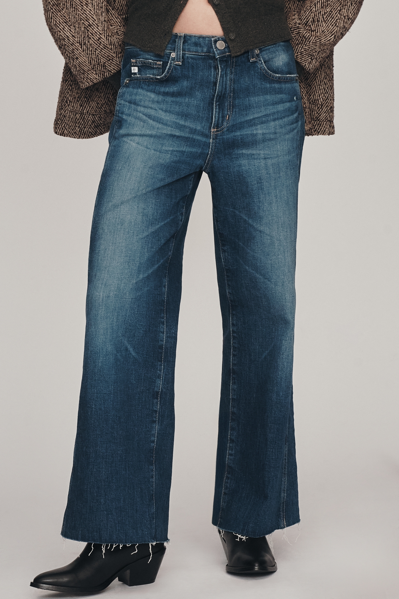AG Saige Mid-Rise Crop Wide-Leg Jeans