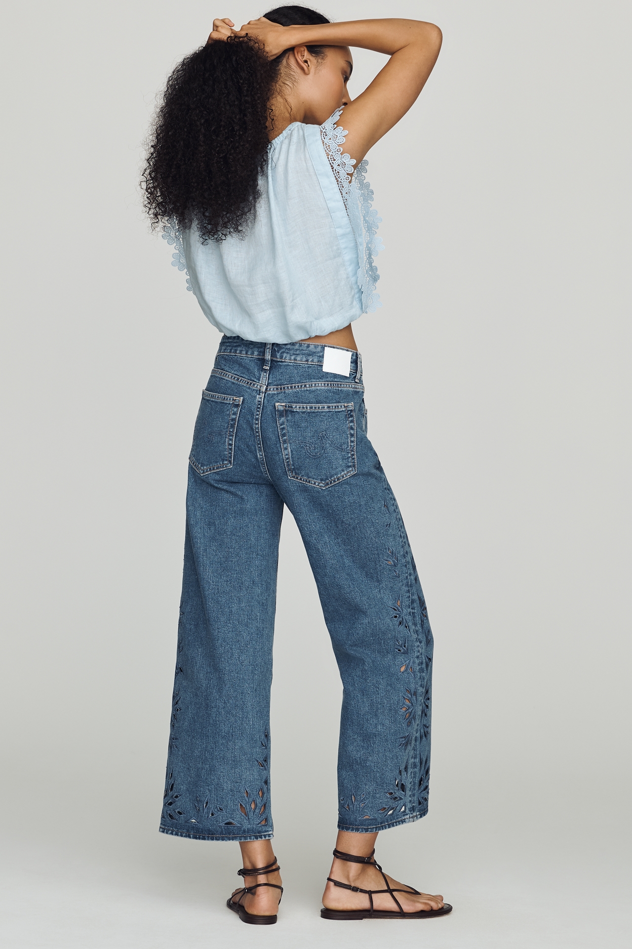AG Saige Mid-Rise Crop Wide-Leg Jeans