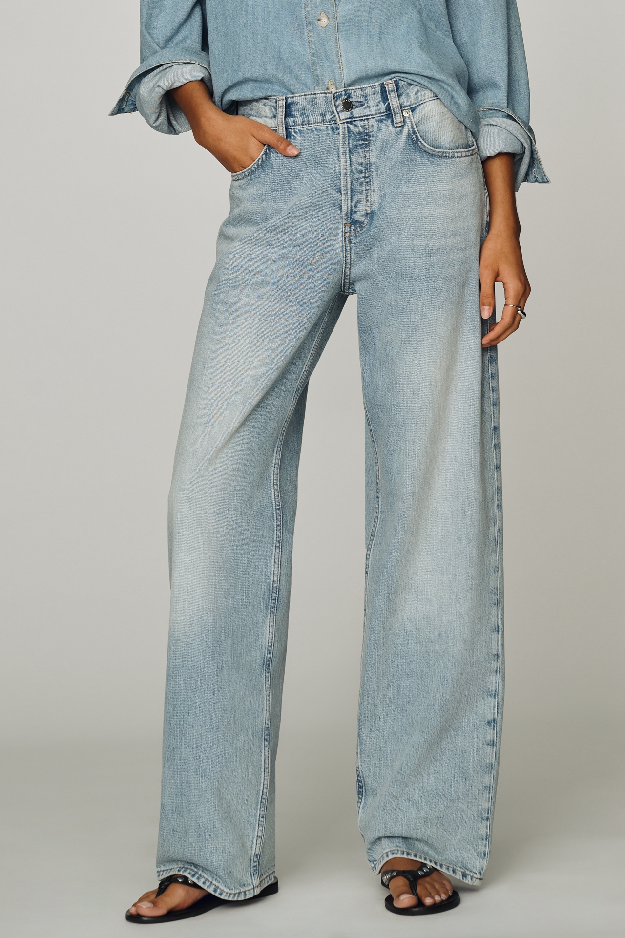 AG Billie Mid-Rise Straight-Leg Jeans