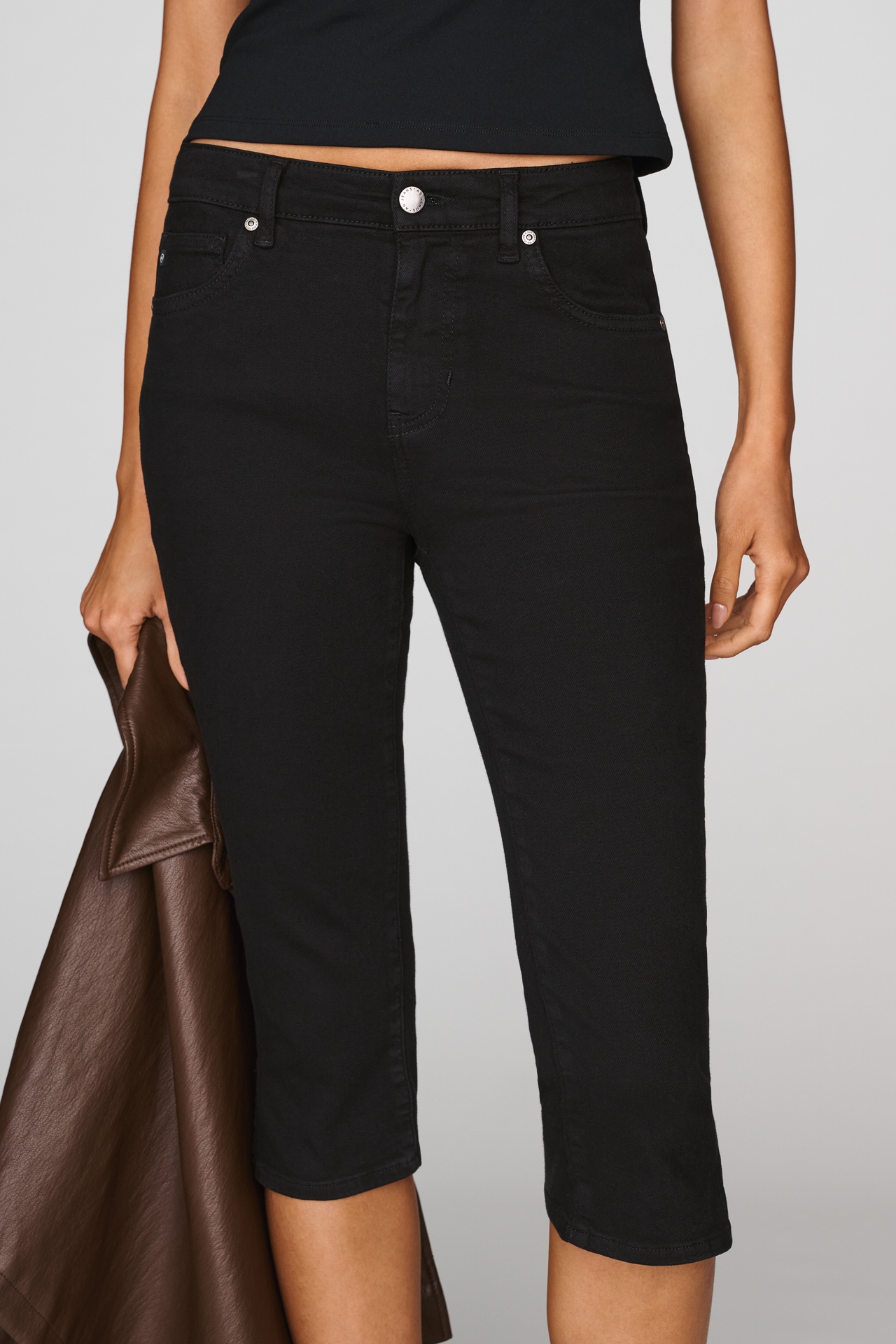 AG Maisie Mid-Rise Straight Cropped Jeans