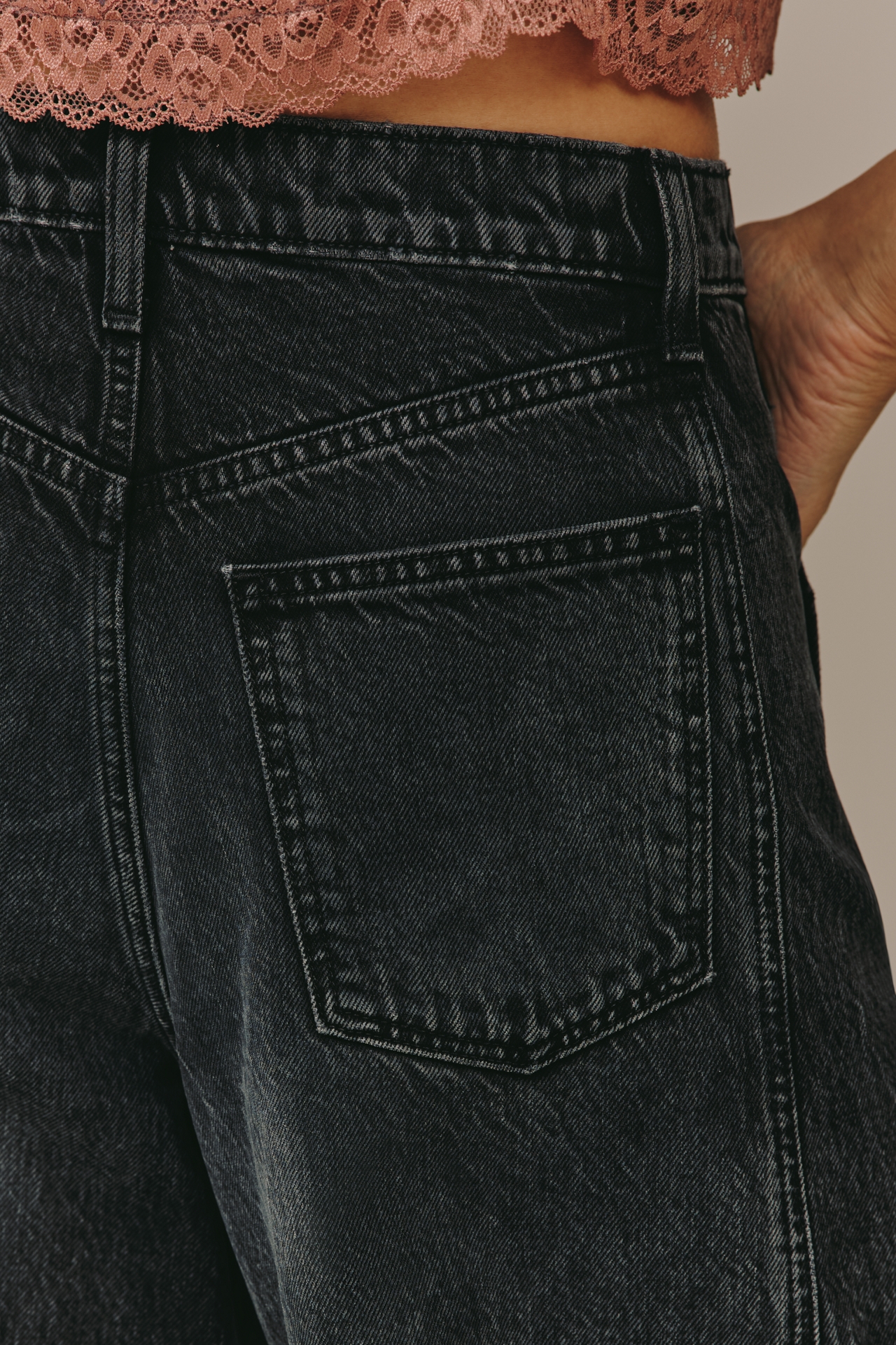 Joe's Jeans Bowie High-Rise Tapered