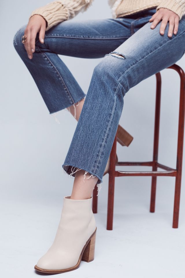 Levi's High-Rise Kick Flare Jeans #1