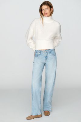 Levi's Low Rise Straight Leg Jeans