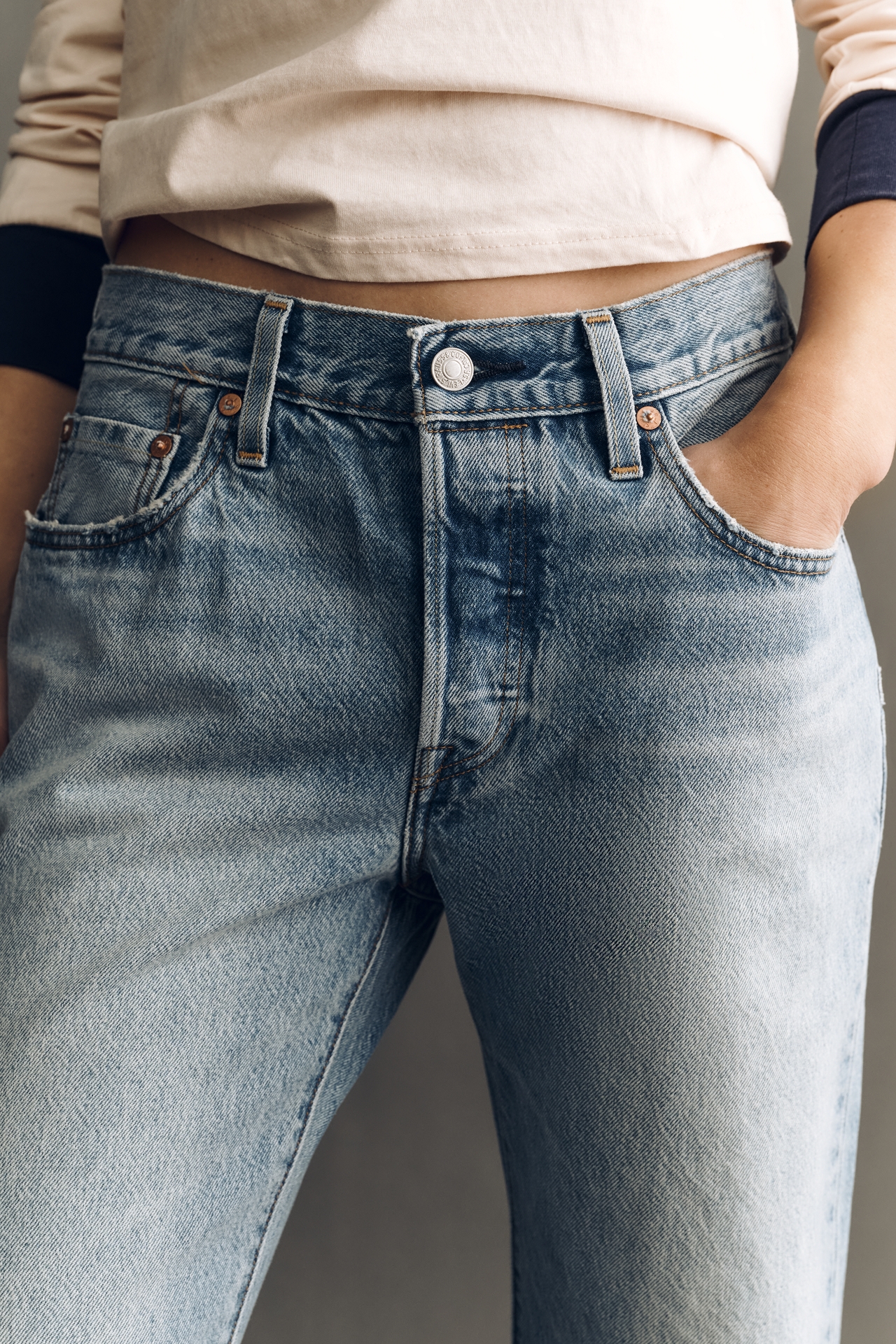 Levi's 501 90's High-Rise Straight-Leg Jeans